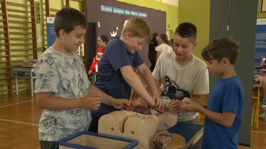 Naukobus w Szkole Podstawowej im. Komisji Edukacji Narodowej w Zbylitowskiej Górze Naukobus w Szkole Podstawowej im. Komisji Edukacji Narodowej w Zbylitowskiej Górze