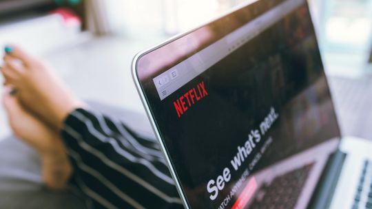 Netflix zaproponuje tańsze taryfy. Jest jeden haczyk