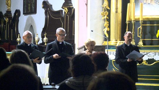"Nie zastąpi Ciebie nikt", czyli koncert ku czci Jana Pawła II w Wojniczu 