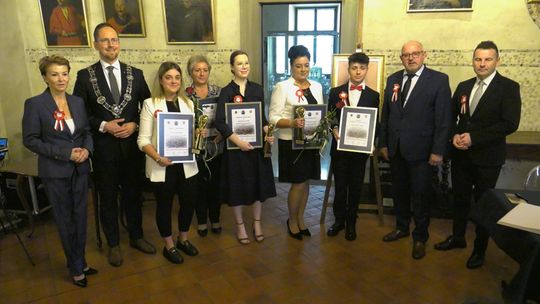 Niepodległość Tarnowa uczczono wspólną sesją Rady Miejskiej i Rady Powiatu oraz Nagrodami Tertila