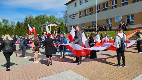 Niezwykłe upamiętnienie 80. rocznicy zakończenia II wojny światowej w Olszynach Niezwykłe upamiętnienie 80. rocznicy zakończenia II wojny światowej w Olszynach