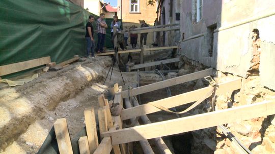 Niezwykłe znalezisko w centrum Tarnowa. Prywatny inwestor sam pokrywa koszty archeologiczne