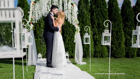 Nowe wytyczne dotyczące wesel. Jak przygotować ślub w plenerze?