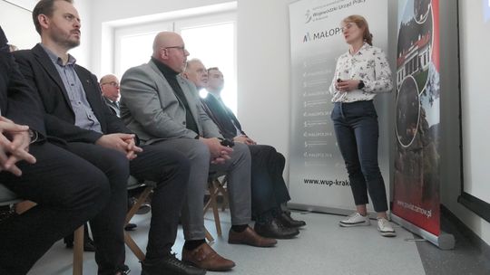 O rehabilitacji przez pracę rozmawiano w Zakładzie Aktywności Zawodowej w Wierzchosławicach