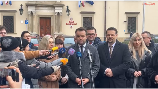 Ofensywa PiS w Krakowie. Partia oficjalnie wspiera referendum za odwołaniem prezydenta Krakowa!