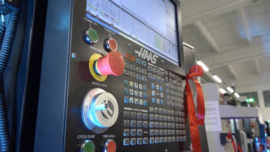 Otwarcie nowej pracowni CNC dla uczniów PCEiKZ w Szczucinie