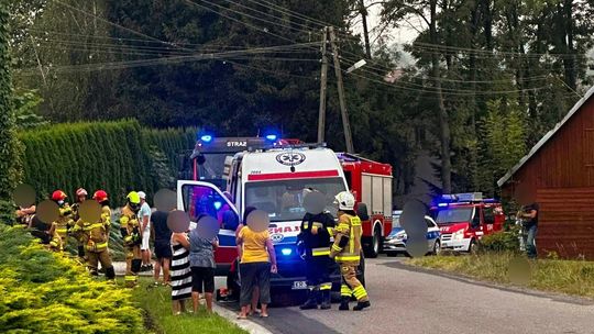 Pijany wpadł motocyklem do rowu, wiózł ze sobą 6-letnią córkę