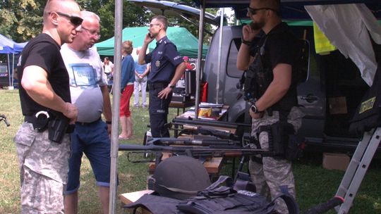 Piknik z okazji rozpoczynających się wakacji na tarnowskich Błoniach