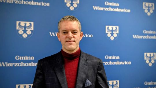 Piotr Kania pokieruje Gminnym Centrum Kultury w Wierzchosławicach