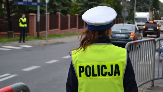 Policjanci bocheńskiej drogówki zatrzymali w pościgu pijanego kierowcę forda