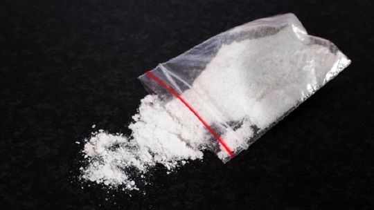 Policjanci zabezpieczyli narkotyki i zatrzymali 3 osoby