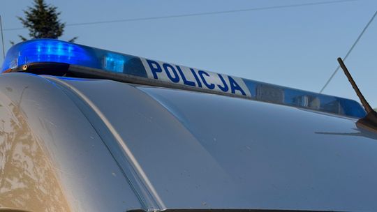 Ponad promil alkoholu za kierownicą. Wpadł podczas kontroli prędkości przy szkole w Łękawicy