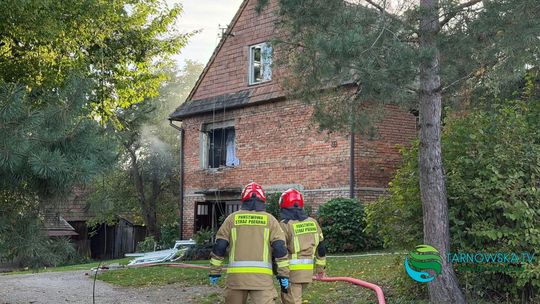 Potężny wybuch gazu w Porębie Radlnej. Kobieta zabrana śmigłowcem do szpitala