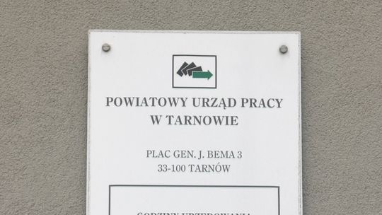 Powiatowy Urząd Pracy w Tarnowie wprowadza cyfryzację i ułatwienia dla bezrobotnych