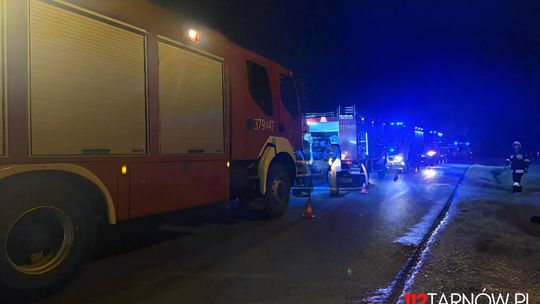 Pożar w Zaczarniu. Spłonęła część domu mieszkalnego Pożar w Zaczarniu. Spłonęła część domu mieszkalnego