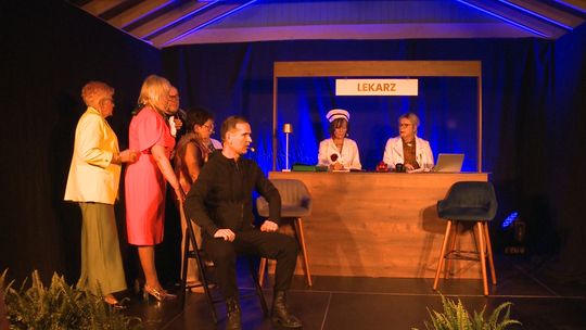 Premiera spektaklu "Jeszcze w zielone gramy" Teatru Vesny Premiera spektaklu "Jeszcze w zielone gramy" Teatru Vesny