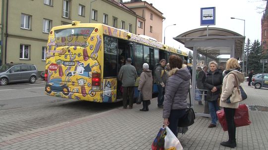 Rada Miejska zadecyduje o zmianach cen biletów autobusowych. Mieszkańcy są niezadowoleni z proponowanych podwyżek
