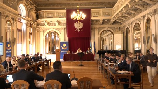 "Radni (...) nie mają prawa oczekiwać od prezydenta realizacji strategicznych inwestycji", czyli spór o uchwałę kierunkową w tarnowskim samorządzie