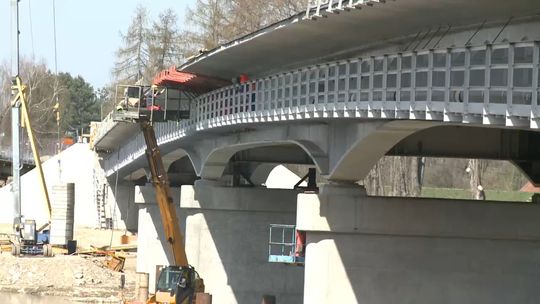Remont mostu na Dunajcu w Ostrowie na finiszu