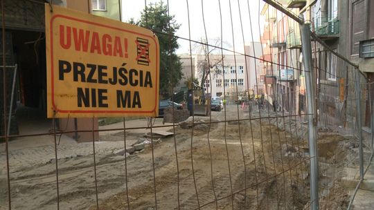 Ulica Batorego w przebudowie. Zakres prac rozszerzony o sieć wodociągową