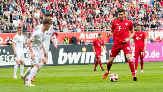 Robert Lewandowski może zmienić klub i opuścić mistrza Niemiec