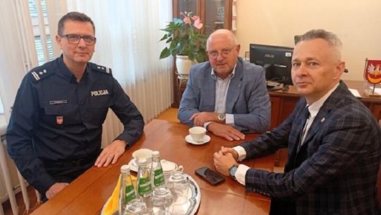 Rozmowy o bezpieczeństwie i współpracy samorządu z Policją