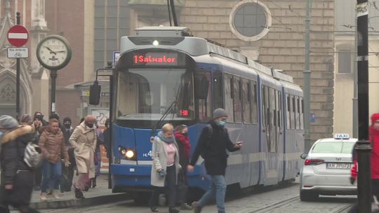 Smog utrzymuje się nad Polską. Mieszkańcy Krakowa mogli skorzystać z bezpłatnej komunikacji