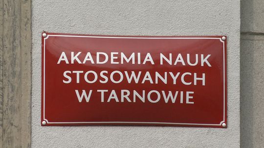 Spędź ferie w Akademii Nauk Stosowanych w Tarnowie