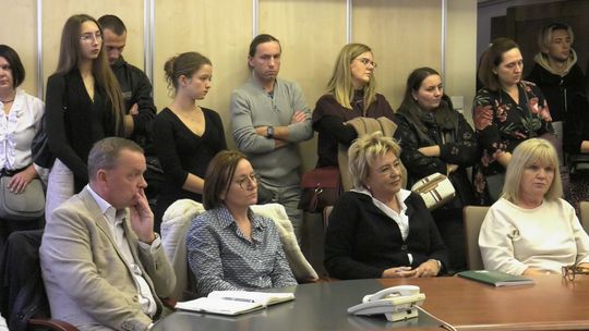 Społeczność liceum sportowego w Tarnowie nie chce połączenia ze szkołą podstawową w Mościcach Społeczność liceum sportowego w Tarnowie nie chce połączenia ze szkołą podstawową w Mościcach