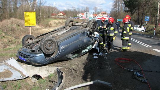 Sprawca wypadku w Żelazówce trafił do dąbrowskiego szpitala, jego sprawą zajmie się sąd