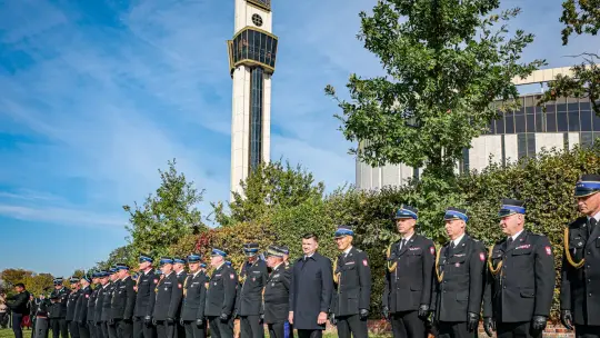 Strażacy z całej Małopolski pielgrzymowali do Łagiewnik. Modlitwa, odznaczenia i wyjątkowe spotkanie pokoleń