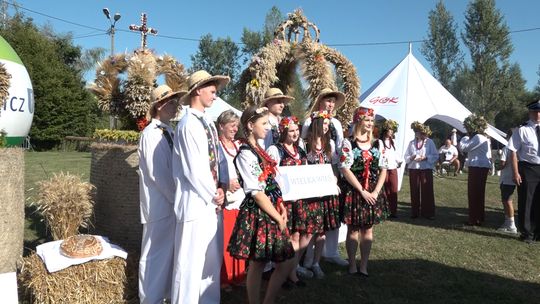 Święto plonów w Ispie. Były wieńce, regionalne smaki i walki strongmanów