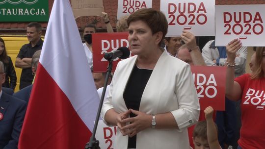 Tarnów.  Beata Szydło na wiecu poparcia dla Andrzeja Dudy