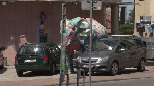 Tarnów. Mieszkańcy narzekają na brak miejsc parkingowych