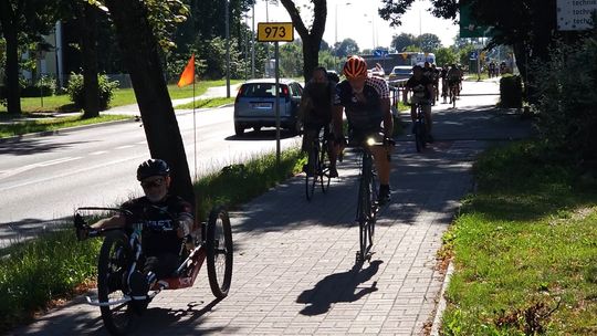 Tarnów na trasie niepełnosprawnego kolarza dającego nadzieję