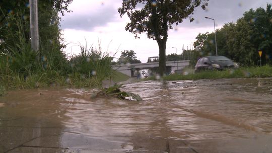 Tarnów. Nadchodzące burze będą niebezpieczne dla mieszkańców regionu 