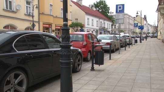 Tarnów. Opłaty za parking są, ale kar za brak biletu nie będzie