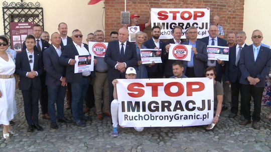 Tarnów. PiS chce kolejnego referendum w sprawie nielegalnej migracji