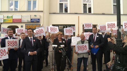 Tarnów. Politycy PiS apelowali o głosy dla Andrzeja Dudy 