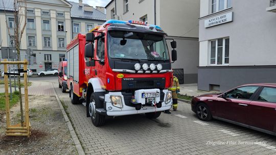 Tarnów. Służby zadysponowane do wyczuwlanego zapachu amoniaku