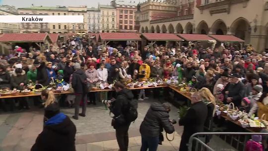 Tradycyjnie święcenie pokarmów. Wielka Sobota w Polsce