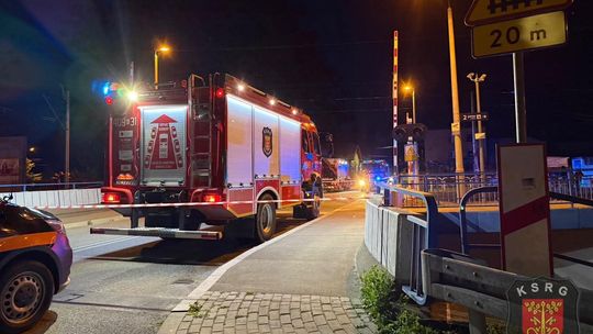 Tragedia na torach pomiędzy Tarnowem a Bochnią. Mężczyzna potrącony przez pociąg Tragedia na torach pomiędzy Tarnowem a Bochnią. Mężczyzna potrącony przez pociąg