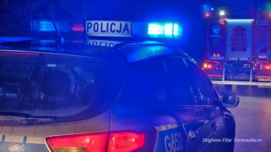 Tragedia w Gosprzydowej pod Brzeskiem. Nie żyje mężczyzna wciągnięty przez rozrzutnik obornika Tragedia w Gosprzydowej pod Brzeskiem. Nie żyje mężczyzna wciągnięty przez rozrzutnik obornika