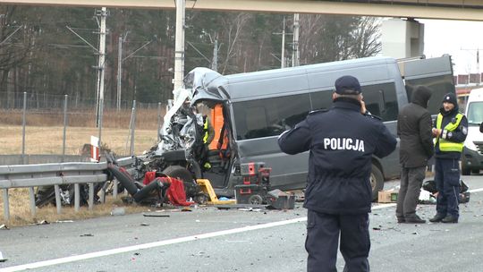 Tragiczny wypadek na autostradzie A4 pod Tarnowem. Nie żyją 4 osoby
