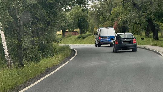 Trwają poszukiwania za 57-letnim Tadeuszem Dudą, podejrzanym o zastrzelenie córki i zięcia. Dużo policji również w powiecie tarnowskim Trwają poszukiwania za 57-letnim Tadeuszem Dudą, podejrzanym o zastrzelenie córki i zięcia. Dużo policji również w powiecie tarnowskim