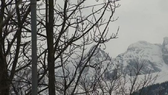 Turystka spadła z dużej wysokości w Tatrach. Próbowała wejść na Rysy