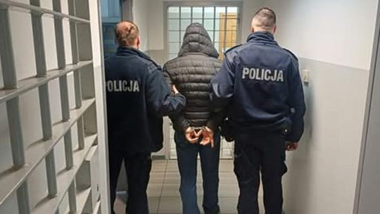 Tymczasowy areszt dla mężczyzny podejrzanego o kierowanie gróźb pozbawienia życia i nie stosowanie się do wyroku sądu
