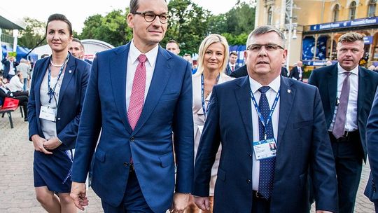 Tytuł Człowieka Roku dla Mateusza Morawieckiego