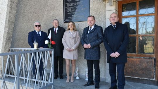 Uczcili ofiary Zbrodni Katyńskiej w Dąbrowie Tarnowskiej
