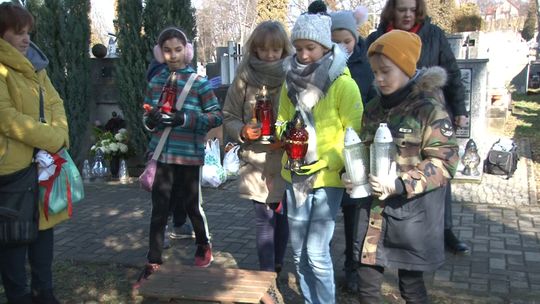 Uczniowie Szkoły Podstawowej nr 9 w Tarnowie pamiętają o Żołnierzach Wyklętych